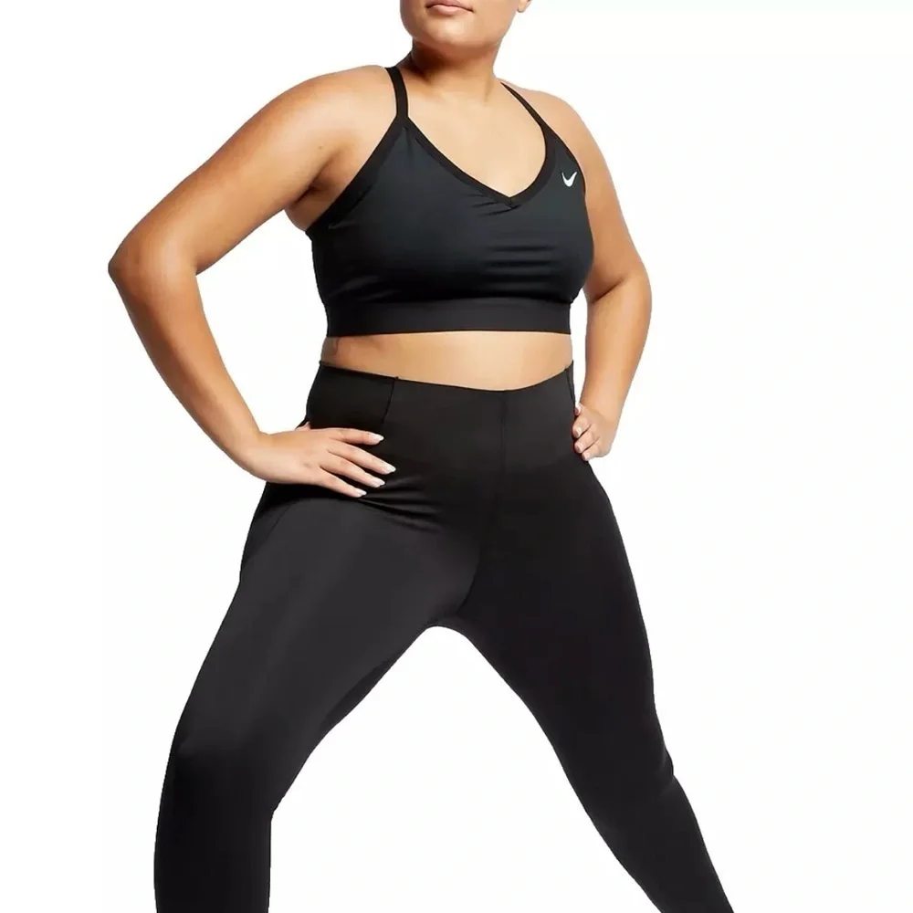 NIKE Women's Indy Light Support Padded Sports Bra Plus Size  Dri-FIT Black